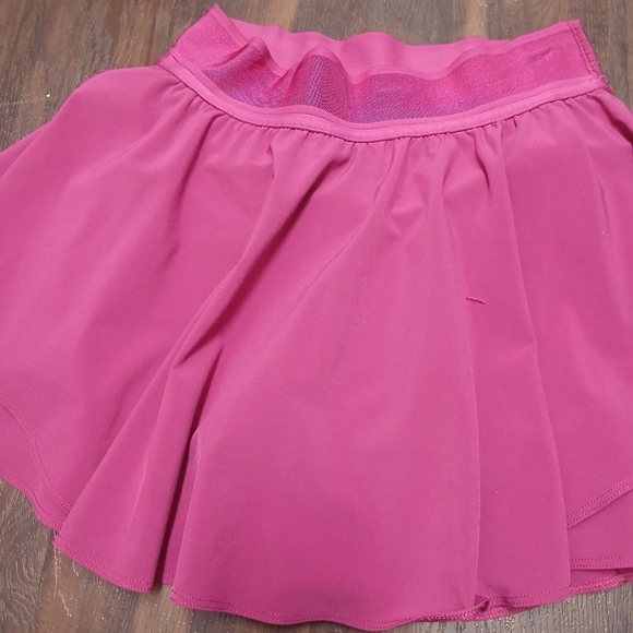 Lululemon Athletica Magenta Skater Skirt - Picture 7 of 8